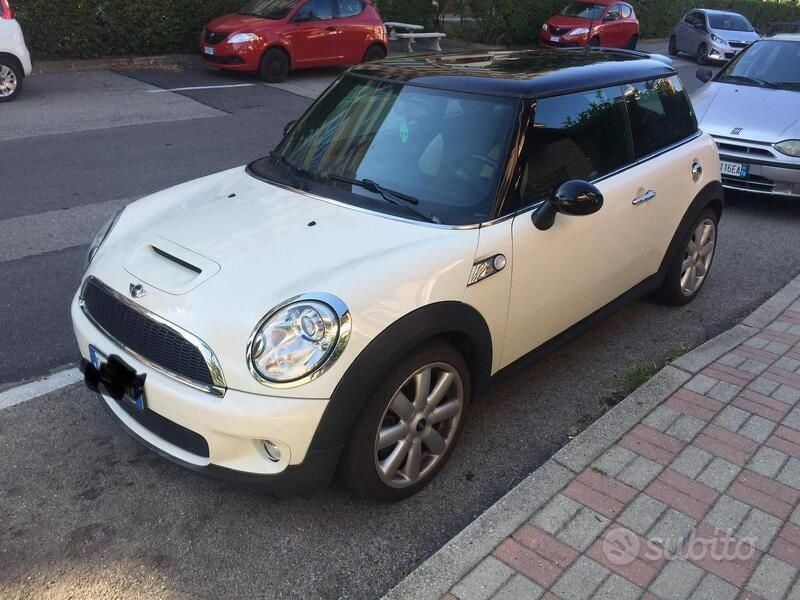 Bianco Usata 2008 Mini Cooper S Chili Utilitaria | 12.250 € (Molto cara) - Immagine 1/4