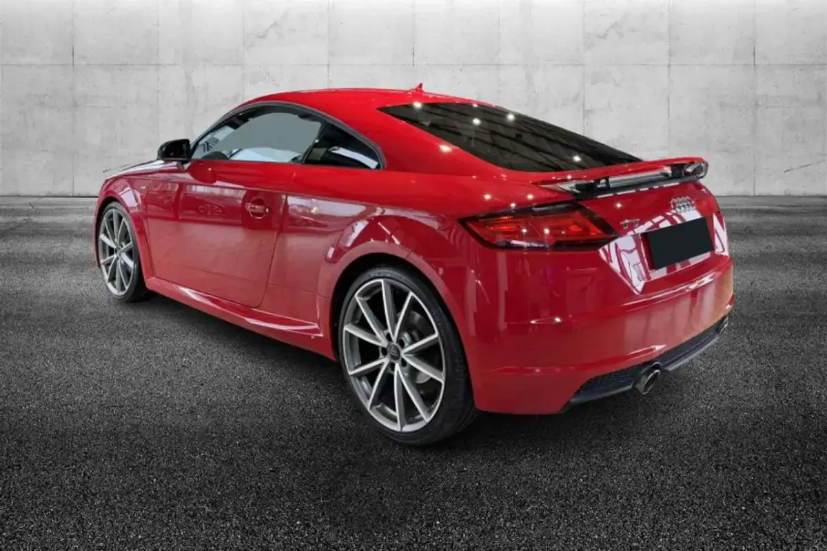 Usata Audi TT S-Line 179 CV (131 kW) 2018 Rosso Coupé
