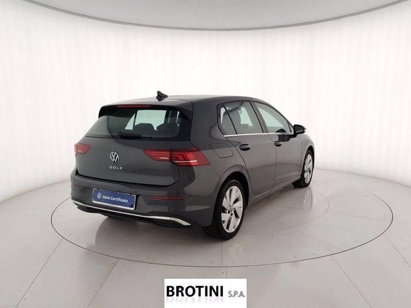 Usata VW Golf VIII Style 150 CV (110 kW) 2025 Metallizzato Berlina