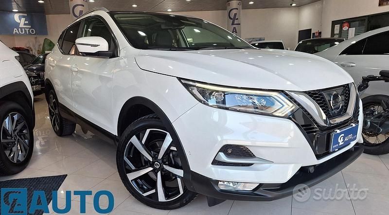 Usata Nissan Qashqai Tekna+ 110 CV (80 kW) 2017 Bianco SUV