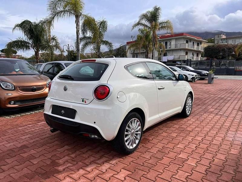 Usata Alfa Romeo MiTo 79 CV (58 kW) 2017 Bianco Utilitaria