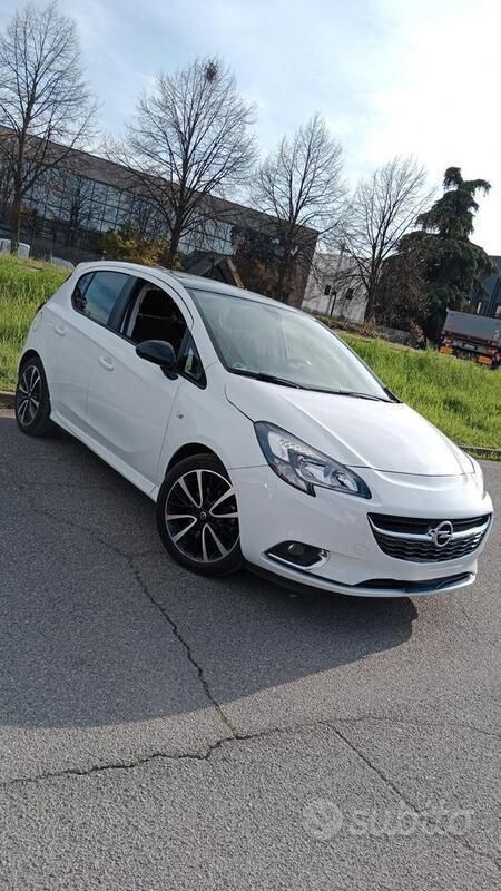 Usata Opel Corsa 95 CV (69 kW) 2017 Bianco Berlina