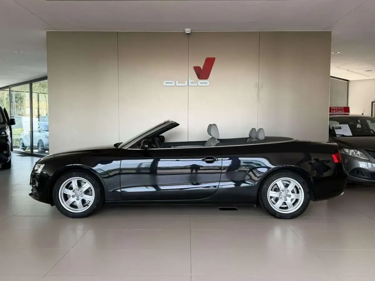Usata Audi A5 Cabriolet 170 CV (125 kW) 2012 Nero Cabrio