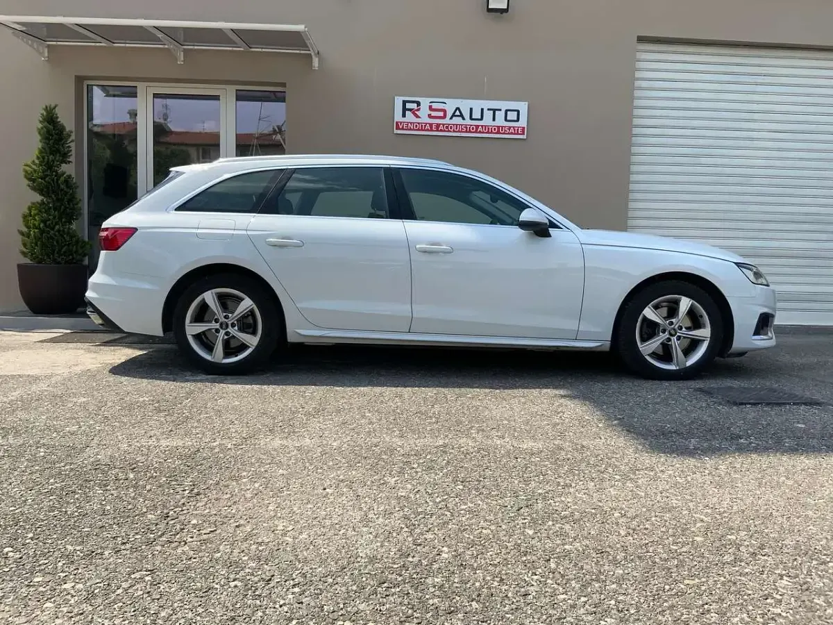 Usata Audi A4 Advanced Plus 163 CV (119 kW) 2022 Bianco Station wagon