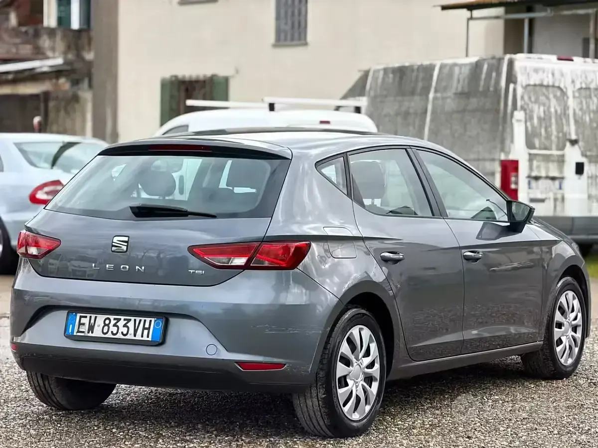 Occasion Seat Leon Reference 86 ch (63 kW) 2014 Gris Berline