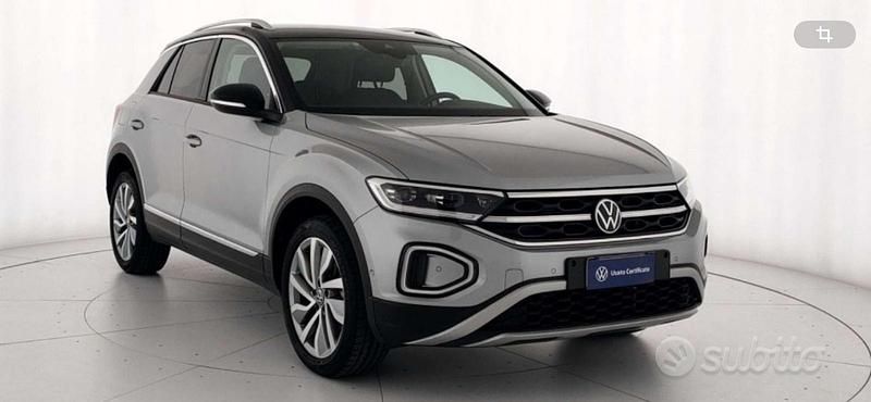 Grigio Usata 2022 VW T-Roc Style SUV | 24.500 € (Molto cara) - Immagine 1/4