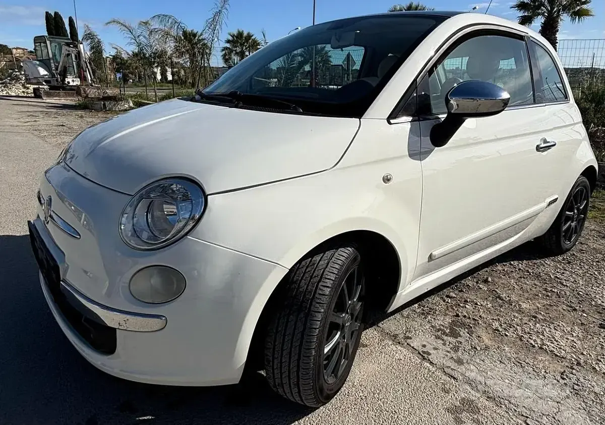 Usata Fiat 500 75 CV (55 kW) 2009 Bianco Cabrio