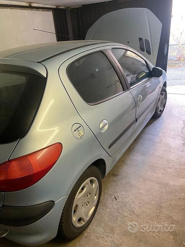 Usata Peugeot 206 2003 Grigio Berlina