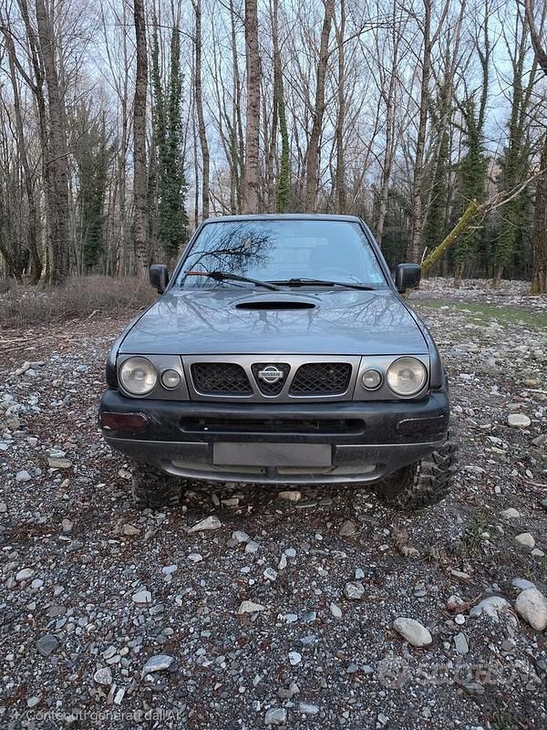 Usata Nissan Terrano 1999 Grigio SUV