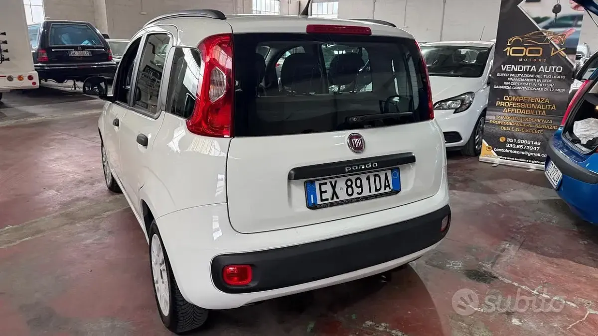 Usata Fiat Panda Lounge 75 CV (55 kW) 2014 Bianco Utilitaria