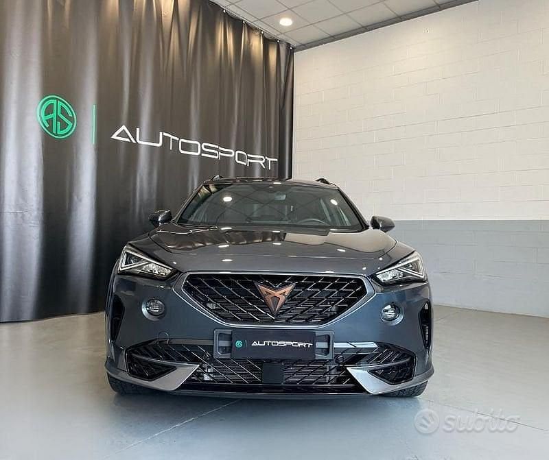 Usata Cupra Formentor 150 CV (110 kW) 2022 Grigio scuro SUV