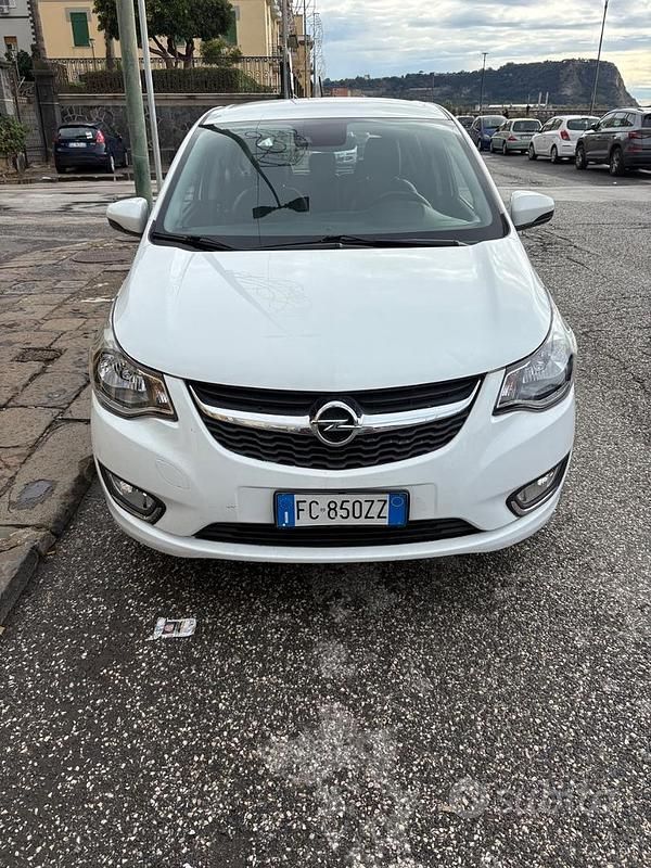 Bianco Usata 2016 Opel Karl Due volumi | 6300 € (Ottimo prezzo) - Immagine 1/4