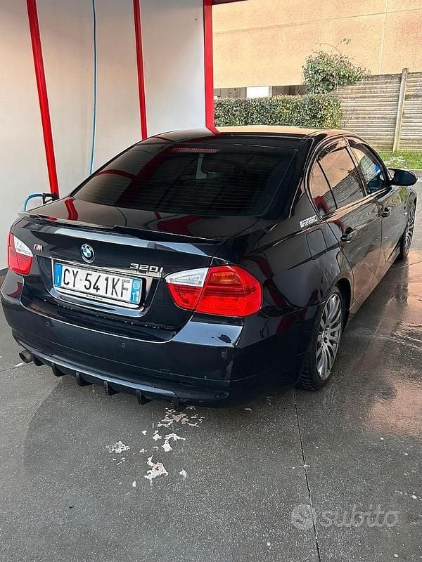 Usata BMW 320 M Sport 150 CV (110 kW) 2005 Nero Berlina