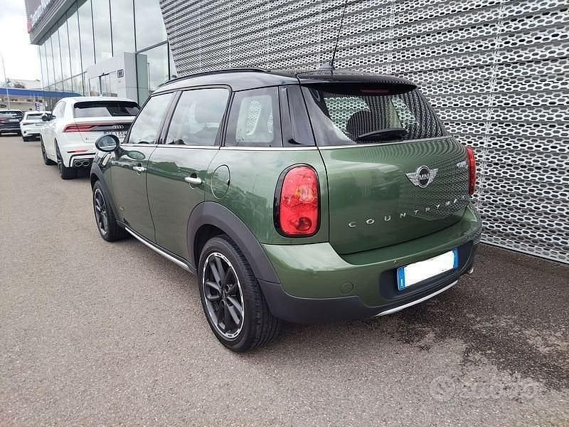 Usata Mini Cooper D Countryman 111 CV (81 kW) 2016 Verde SUV