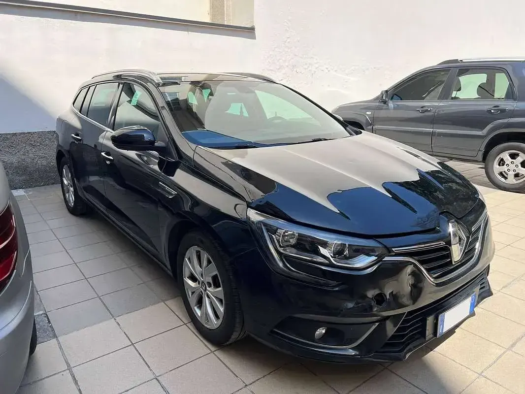 Usata Renault Mégane GrandTour Business 116 CV (85 kW) 2019 Nero Station wagon