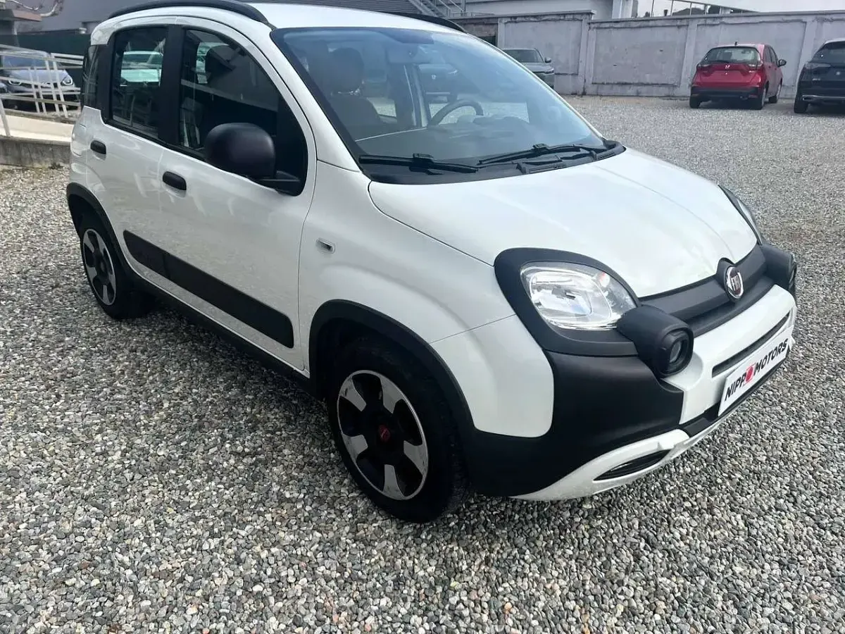 Usata Fiat Panda Cross Cross 69 CV (50 kW) 2021 Bianco Utilitaria