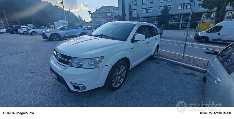 Usata Fiat Freemont Lounge 170 CV (125 kW) 2013 Bianco SUV