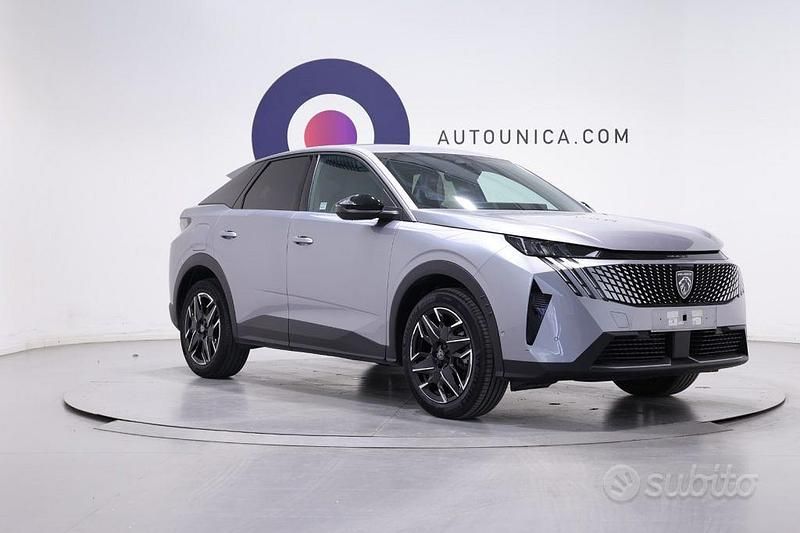 Usata Peugeot 3008 Allure 136 CV (100 kW) 2025 Grigio SUV