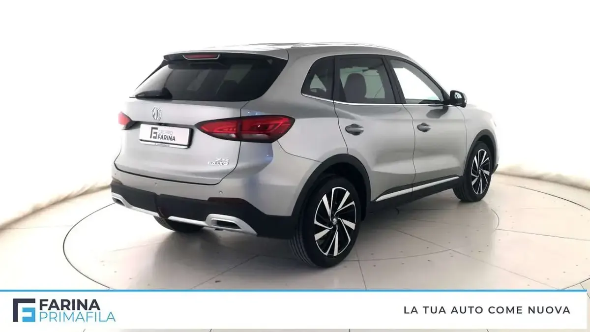 Nuova MG ZS Luxury 102 CV (75 kW) 2025 Grigio chiaro SUV