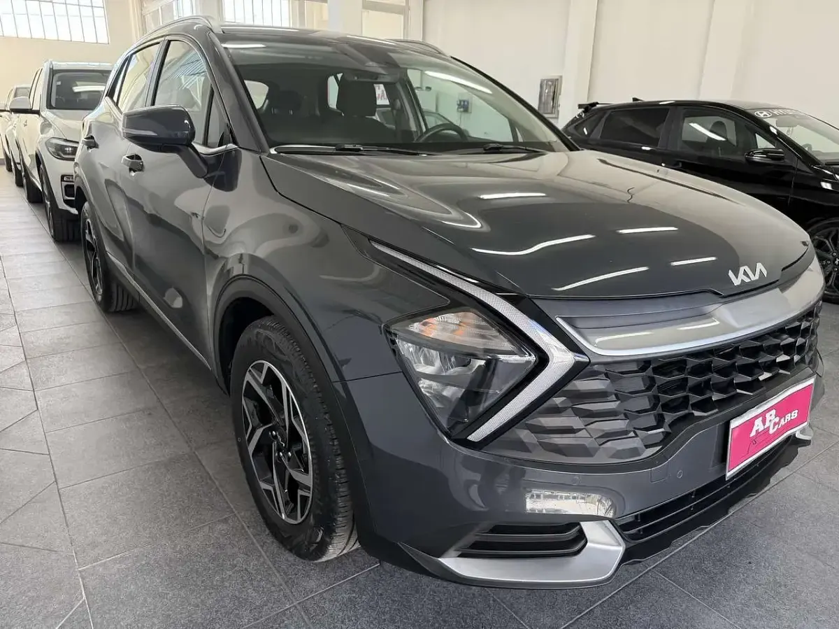 Usata Kia Sportage GT-Line 136 CV (100 kW) 2023 Grigio SUV