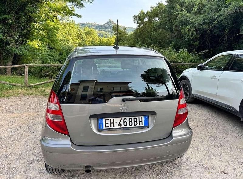 Usata Mercedes A180 Elegance 109 CV (80 kW) 2008 Monovolume