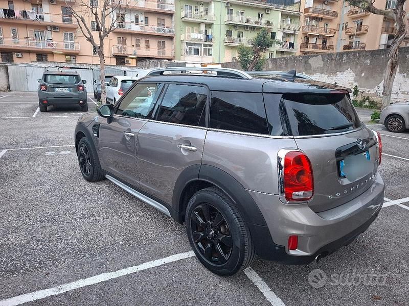 Usata Mini Countryman 150 CV (110 kW) 2017 Grigio SUV