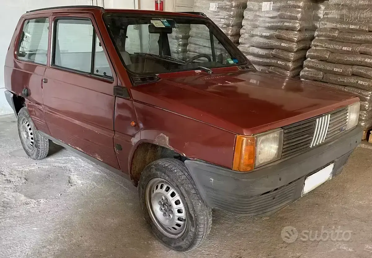 Usata Fiat Panda S 45 CV (33 kW) 1985 Marrone Utilitaria