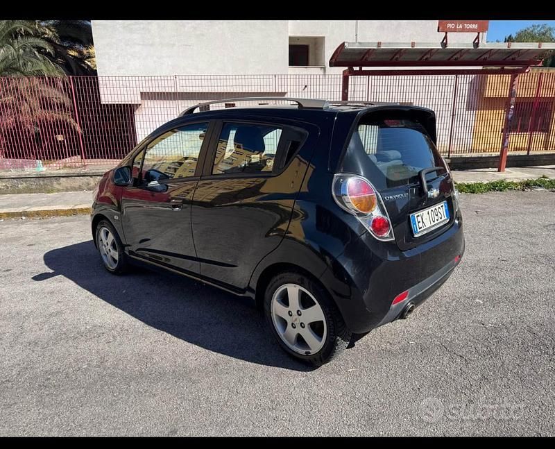 Usata Chevrolet Spark 81 CV (59 kW) 2012 Nero Utilitaria