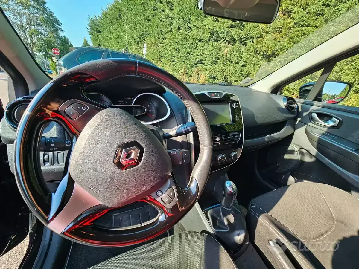 Usata Renault Clio IV 75 CV (55 kW) 2016 Nero Berlina