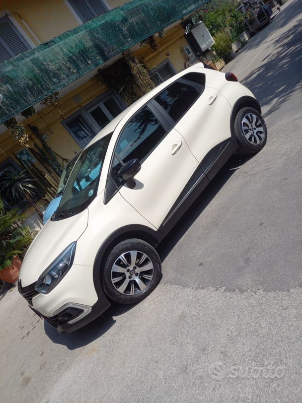 Usata Renault Captur 90 CV (66 kW) 2018 SUV