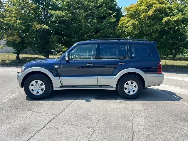 Usata Mitsubishi Pajero 201 CV (147 kW) 2004 Blu SUV