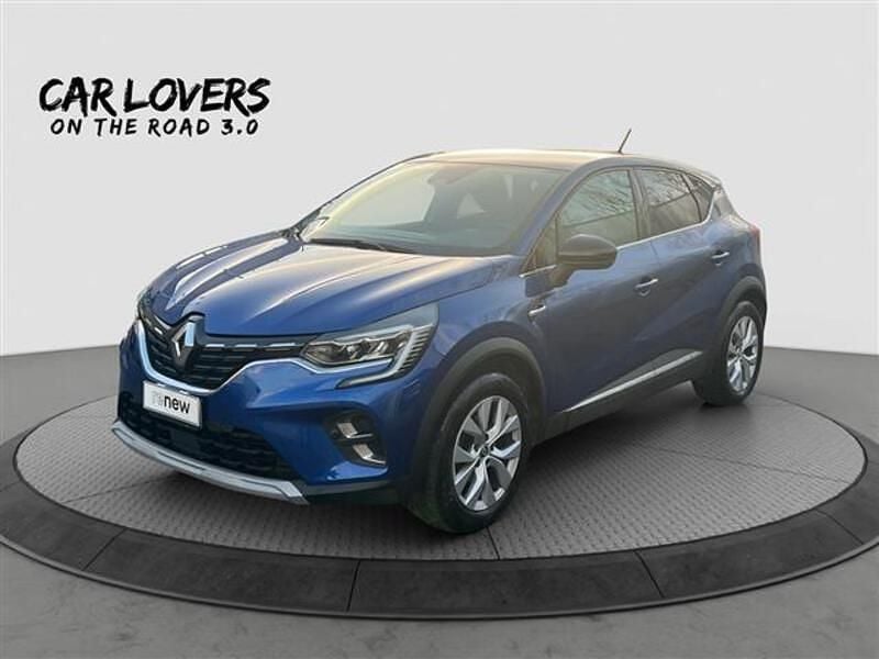 Usata Renault Captur Intens 101 CV (74 kW) 2022 Blu scuro SUV