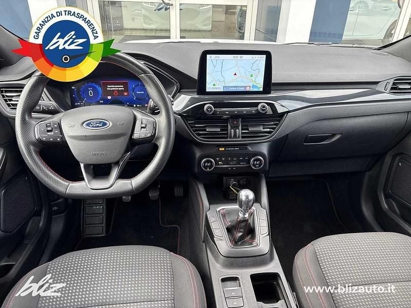 Usata Ford Kuga ST-Line 120 CV (88 kW) 2022 Bianco SUV