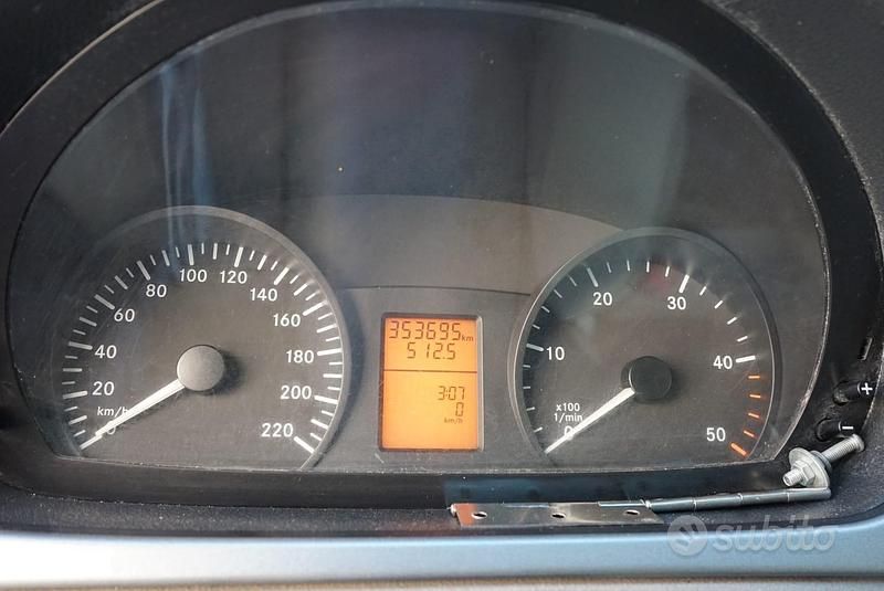 Usata Mercedes Viano 2009 Bianco Monovolume