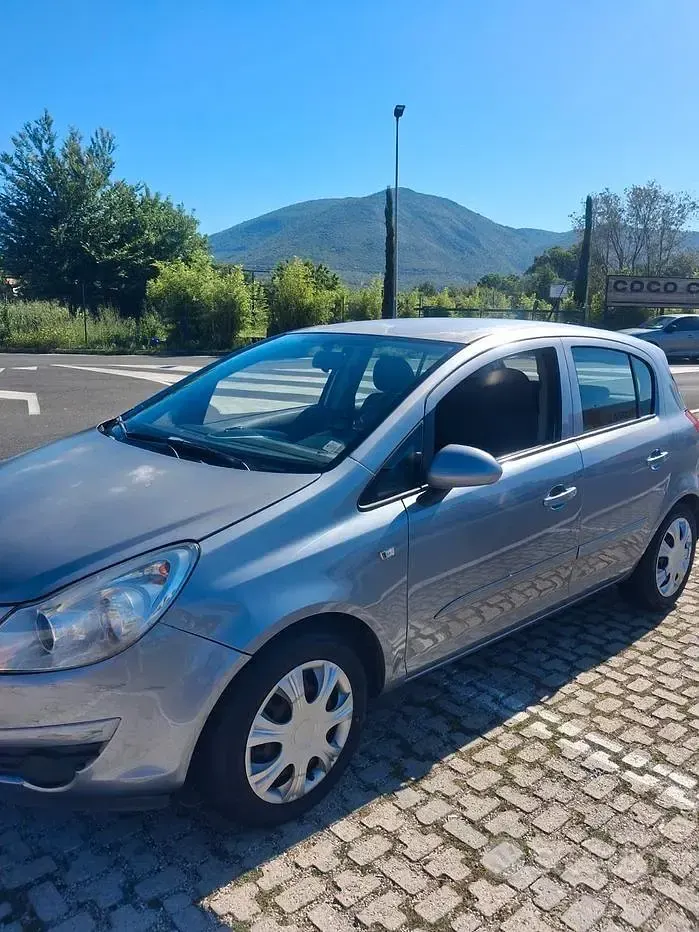 Usata Opel Corsa 80 CV (58 kW) 2007 Grigio Utilitaria