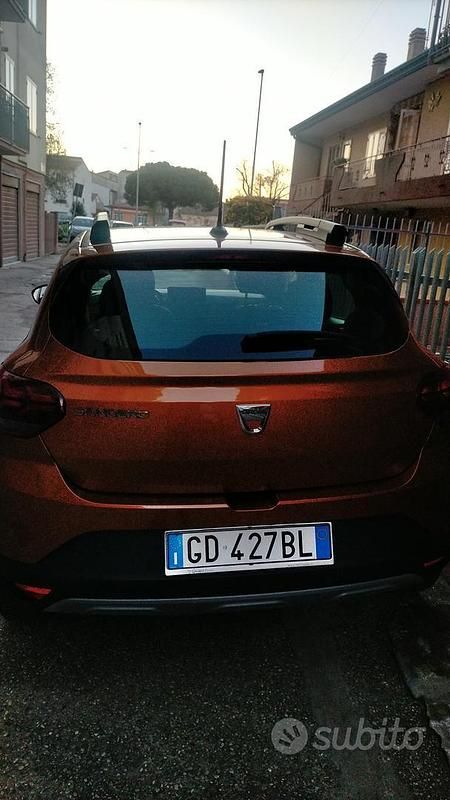 Usata Dacia Sandero 91 CV (66 kW) 2021 Rosso Berlina