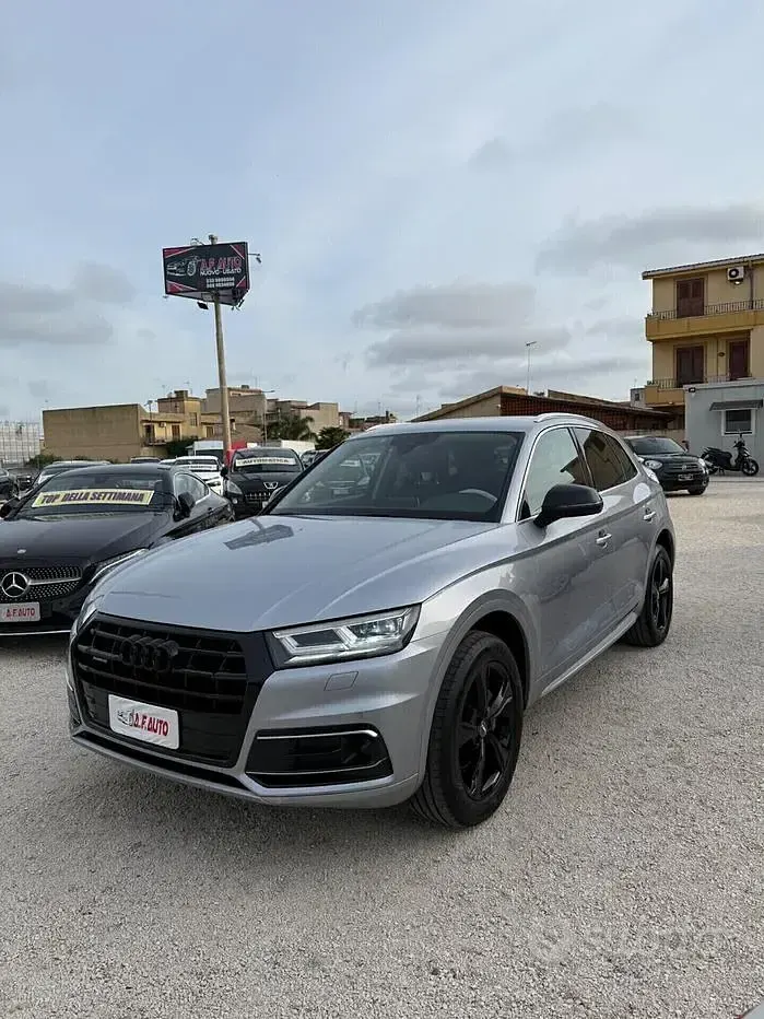 Usata Audi Q5 Design 190 CV (139 kW) 2019 Grigio SUV