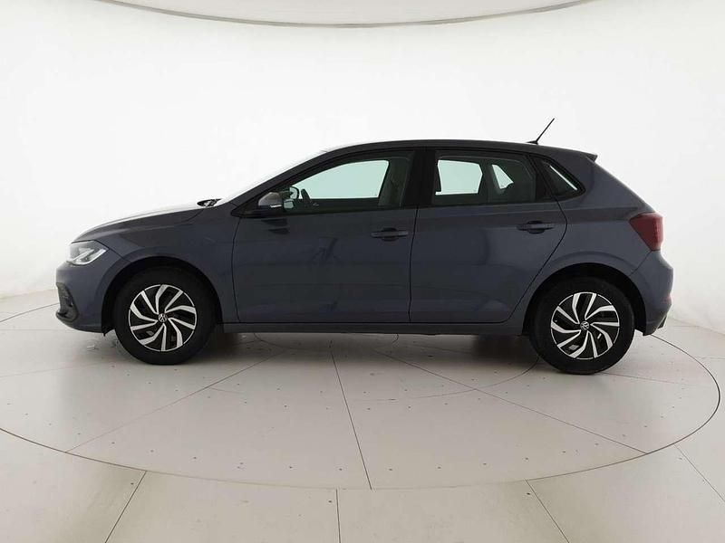 Usata VW Polo Life 95 CV (69 kW) 2025 Smoky grey metallizzato Utilitaria