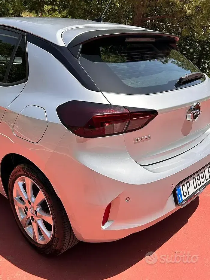Usata Opel Corsa 75 CV (55 kW) 2023 Grigio Utilitaria