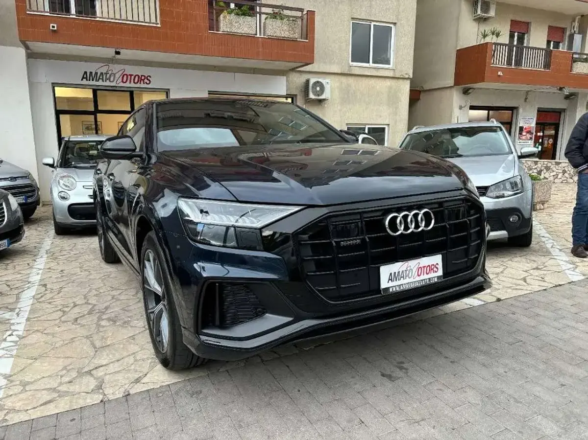 Usata Audi Q8 Sport 286 CV (210 kW) 2023 Nero SUV