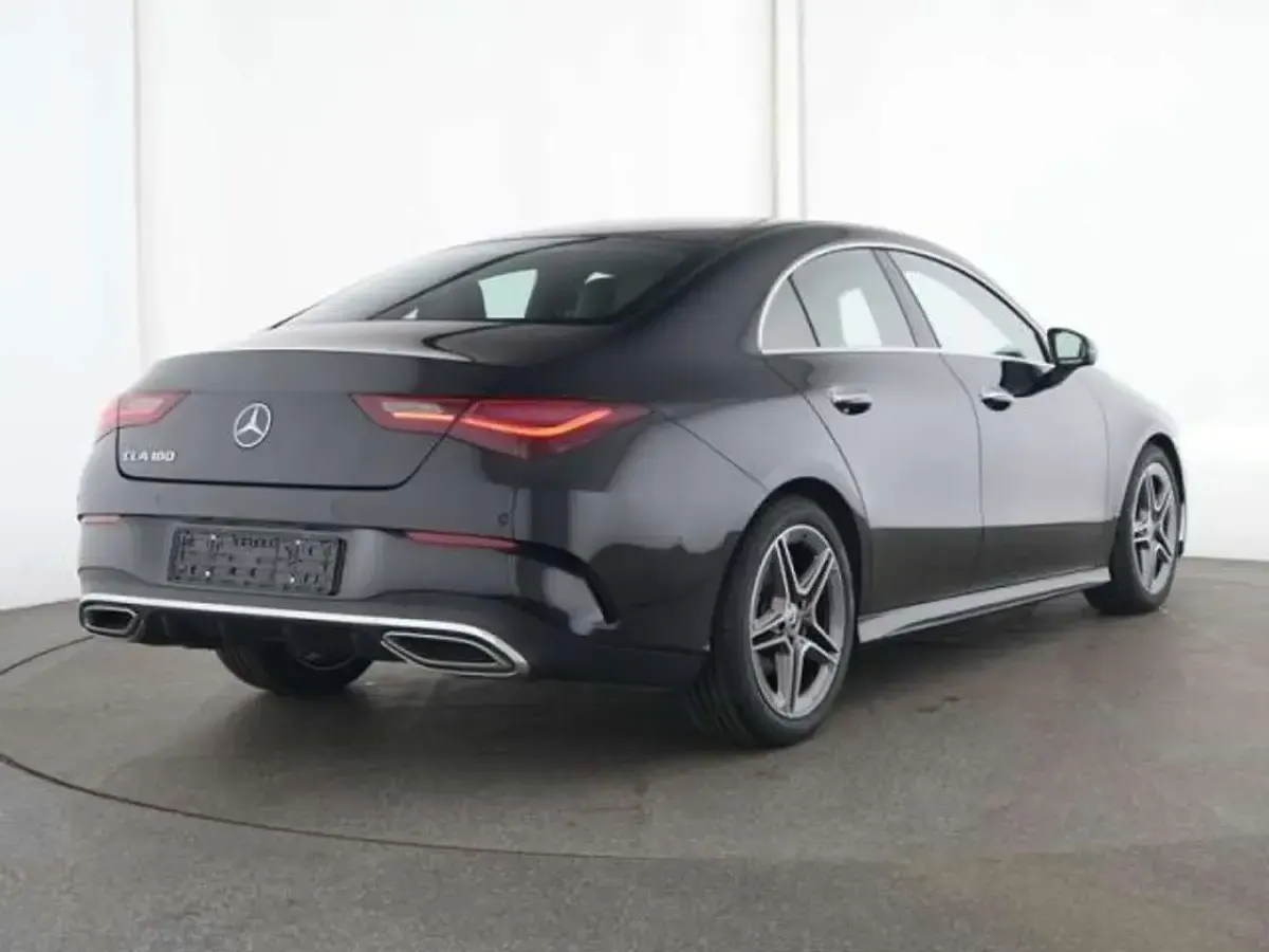 Usata Mercedes CLA180 Premium 136 CV (100 kW) 2025 Nero Berlina