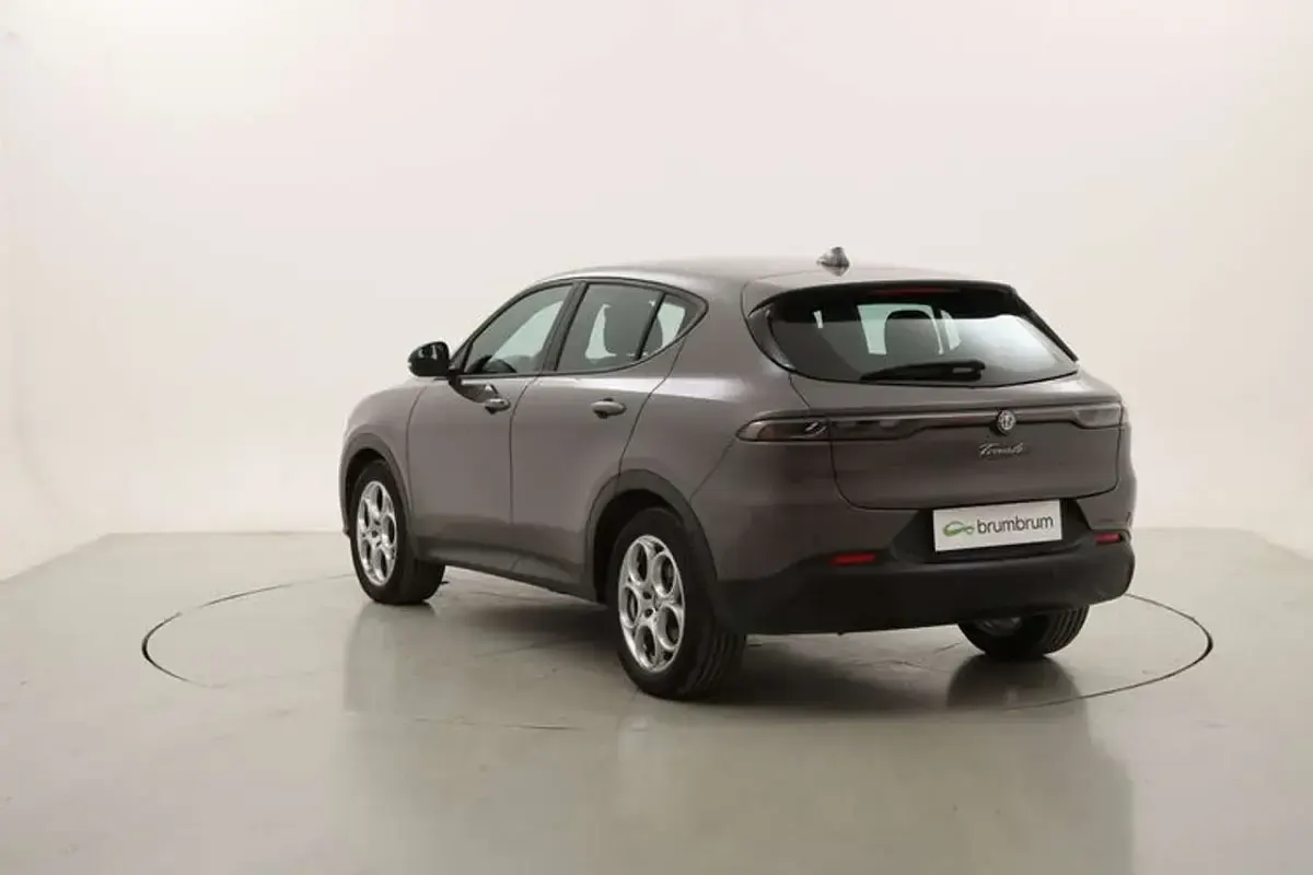 Usata Alfa Romeo Tonale Sprint 131 CV (96 kW) 2023 Grigio SUV