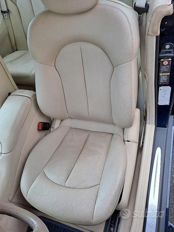 Usata Mercedes CLK320 218 CV (160 kW) 2003 Blu Coupé