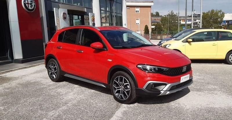 Usata Fiat Tipo Red 131 CV (96 kW) 2022 Utilitaria