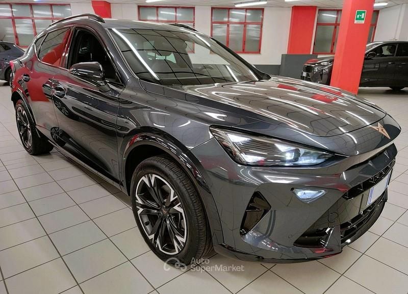 Usata Cupra Formentor 150 CV (110 kW) 2025 Grigio scuro SUV