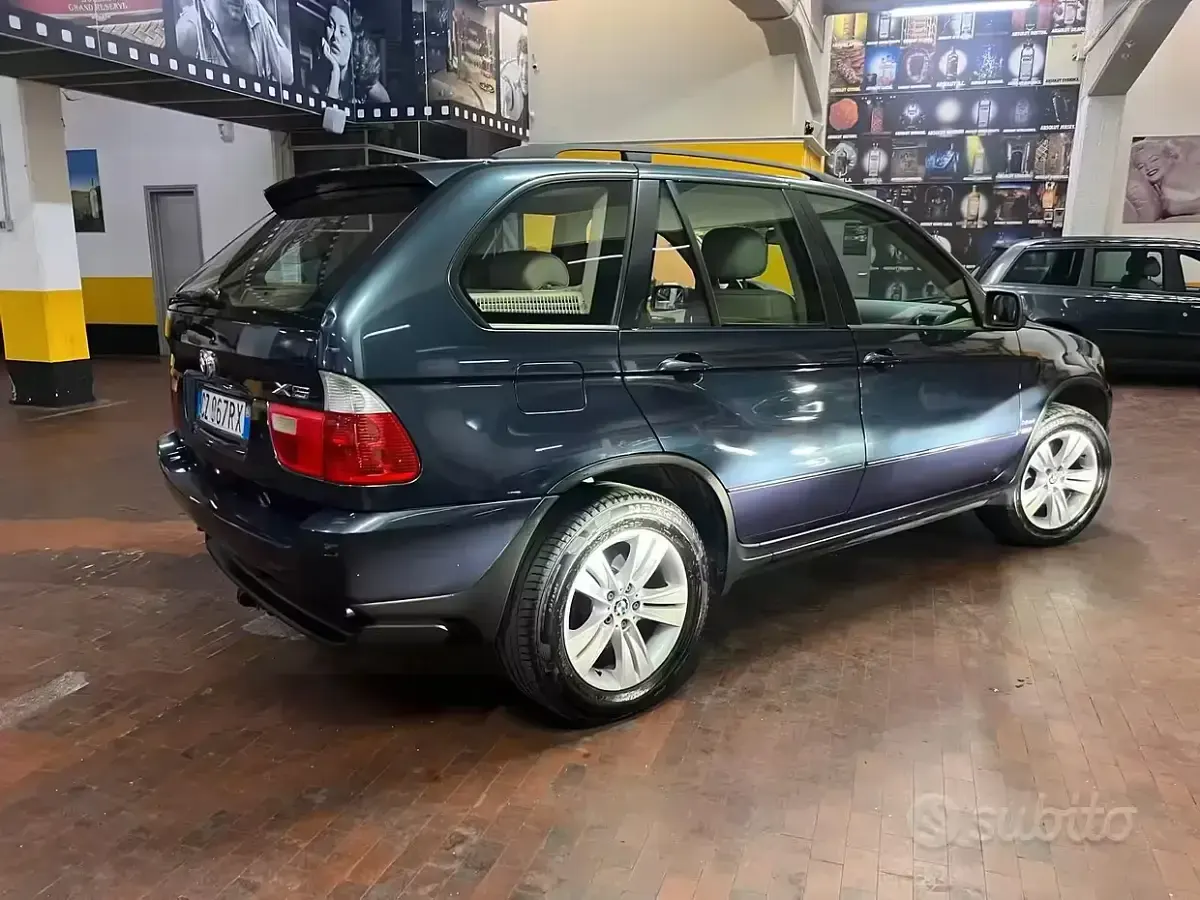 Usata BMW X5 218 CV (160 kW) 2006 Bluazzurro SUV