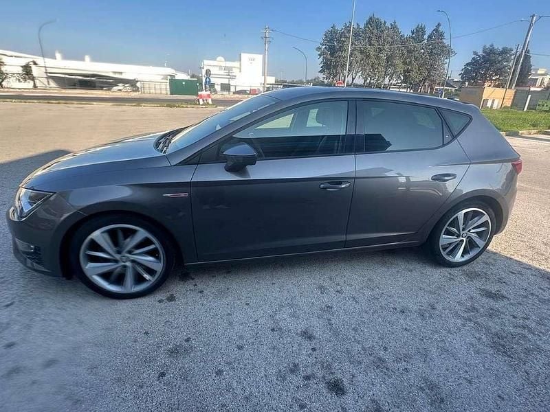 Usata Seat Leon FR 184 CV (135 kW) 2014 Grigio Berlina