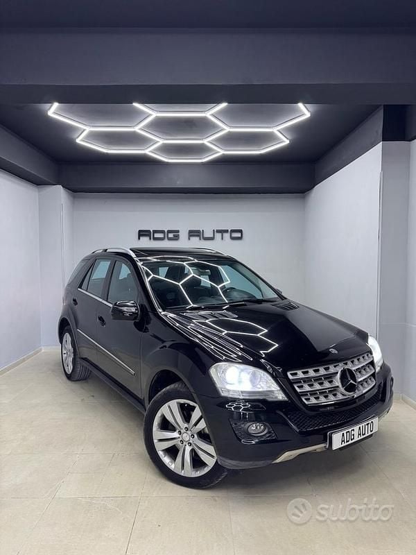Usata Mercedes ML350 231 CV (169 kW) 2010 Nero SUV