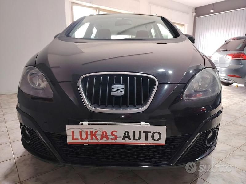 Nero Usata 2012 Seat Altea XL Reference Monovolume | 5000 € (Cara) - Immagine 1/4