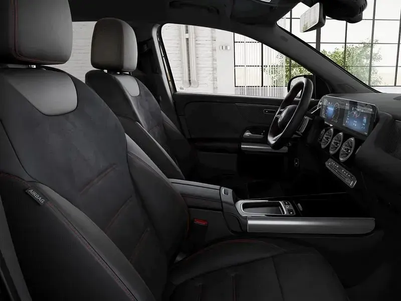 Nuova Mercedes GLA200 AMG line 150 CV (110 kW) 2026 Nero cosmo SUV